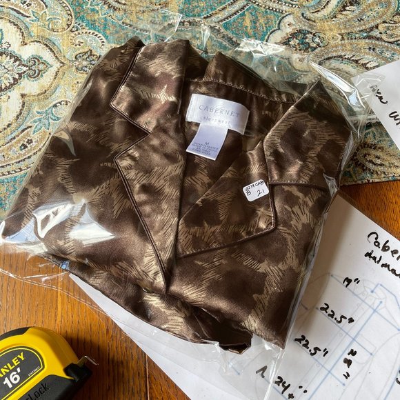 Cabernet 2 Pc Set satin animal print pajama's M long sleeve - Picture 8 of 8